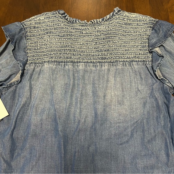 NWT Bella Dahl Smocked Ruffle Pullover Dark Ombré Wash Denim Chambray Top Size S - Picture 7 of 15